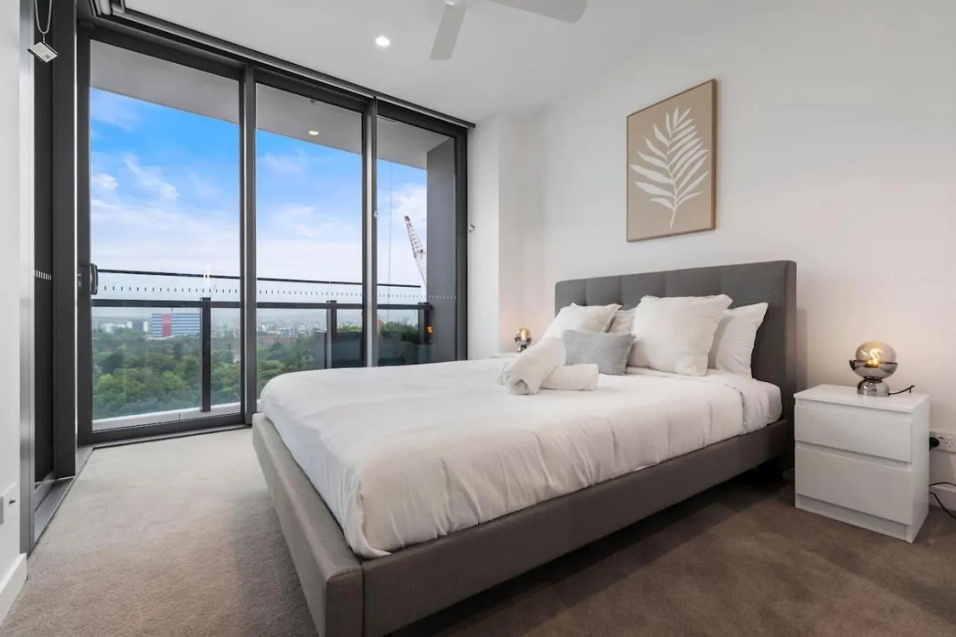 Apartment 1B Queens Wharf Riverside Living Brisbane
